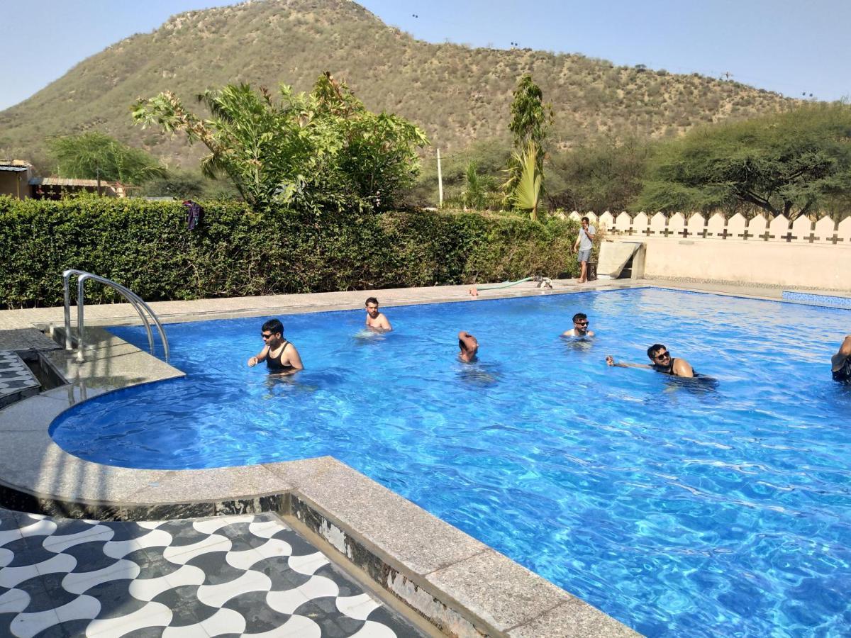 Pari Resort With Nature View Pushkar Bagian luar foto